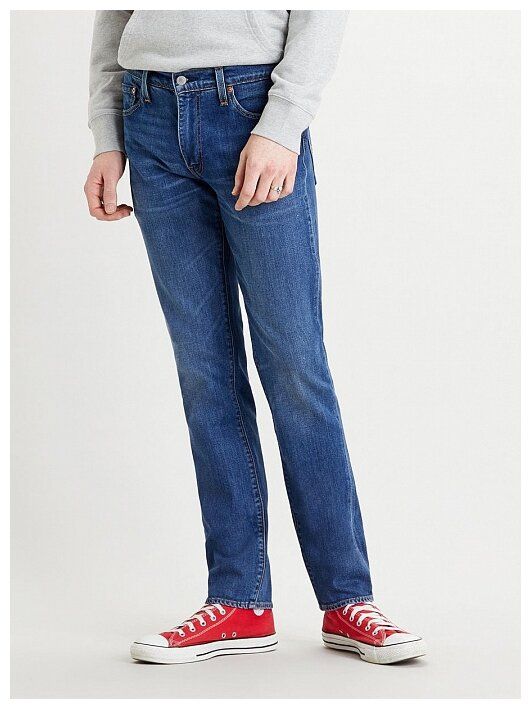 Джинсы Levi's размер 33, рост 34, синий Джинсы Levi's размер 33, рост 34, синий